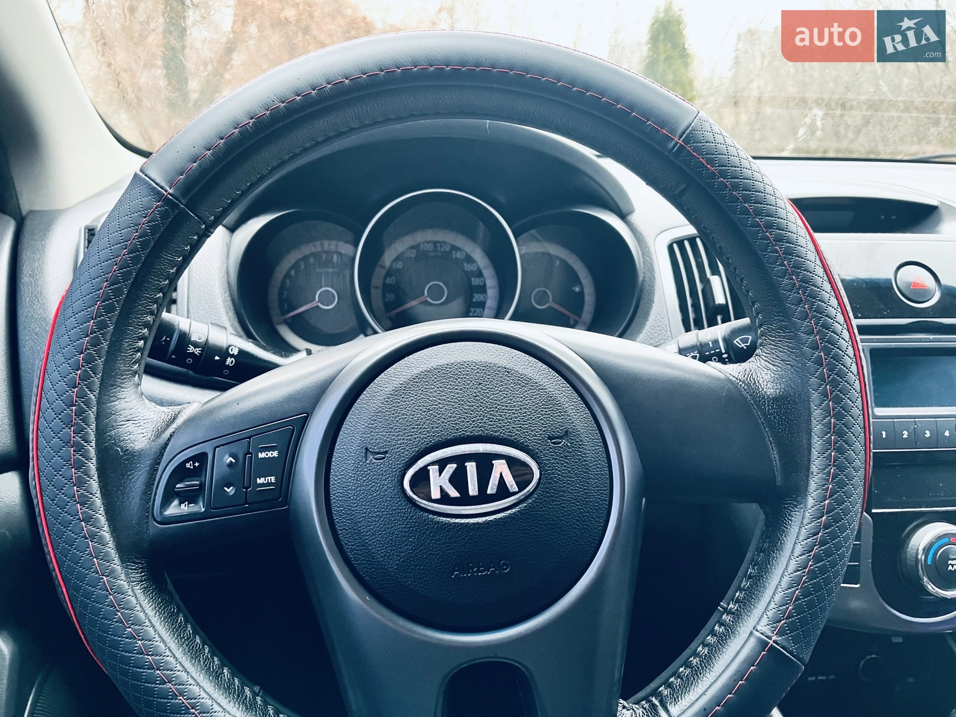 2011 Kia Cerato - мініатюра 16