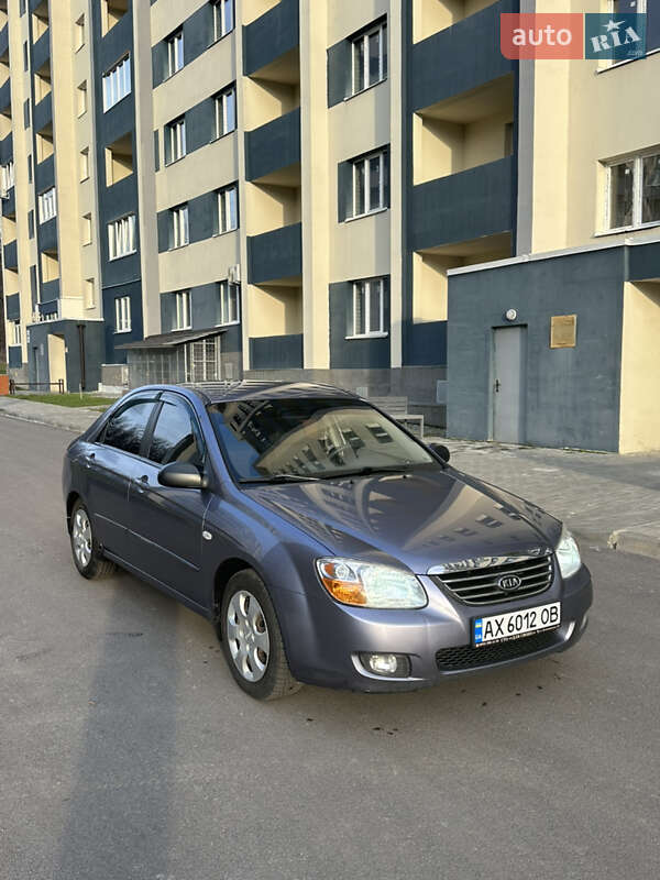 Седан Kia Cerato 2008 в Харькове фото Седан Kia Cerato 2008 в Харькове