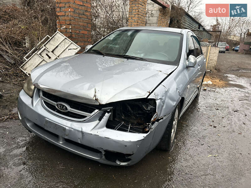 Седан Kia Cerato 2006 в Киеве