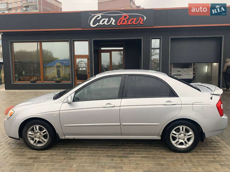 Kia Cerato 2006