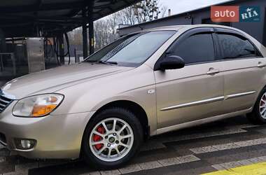 Седан Kia Cerato 2008 в Городке