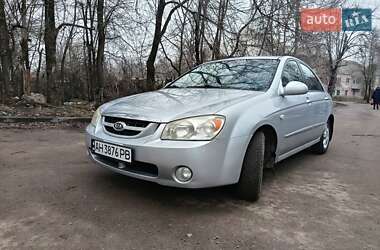 Седан Kia Cerato 2006 в Днепре