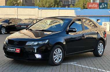 Седан Kia Cerato 2009 в Одесі