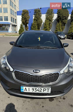 Седан Kia Cerato 2013 в Ракитном