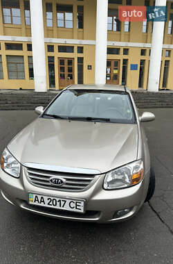 Седан Kia Cerato 2006 в Киеве