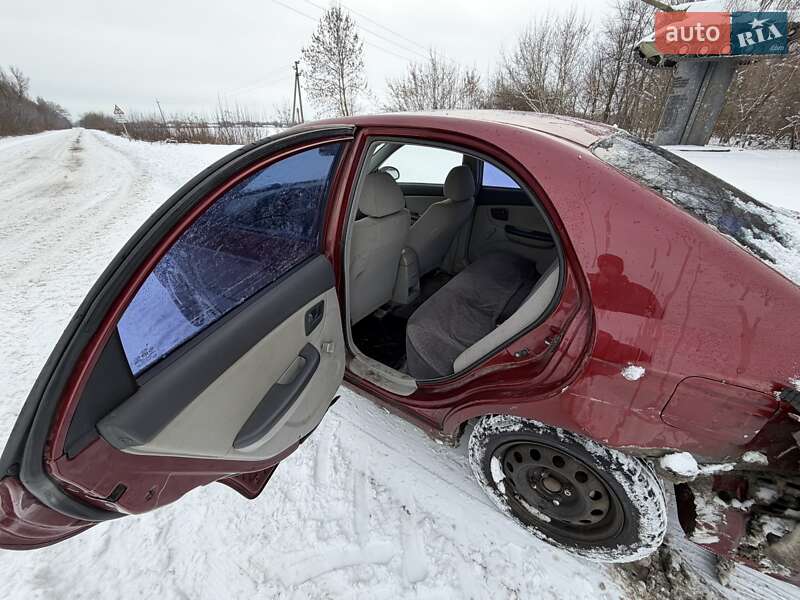 Седан Kia Cerato 2006 в Прилуках