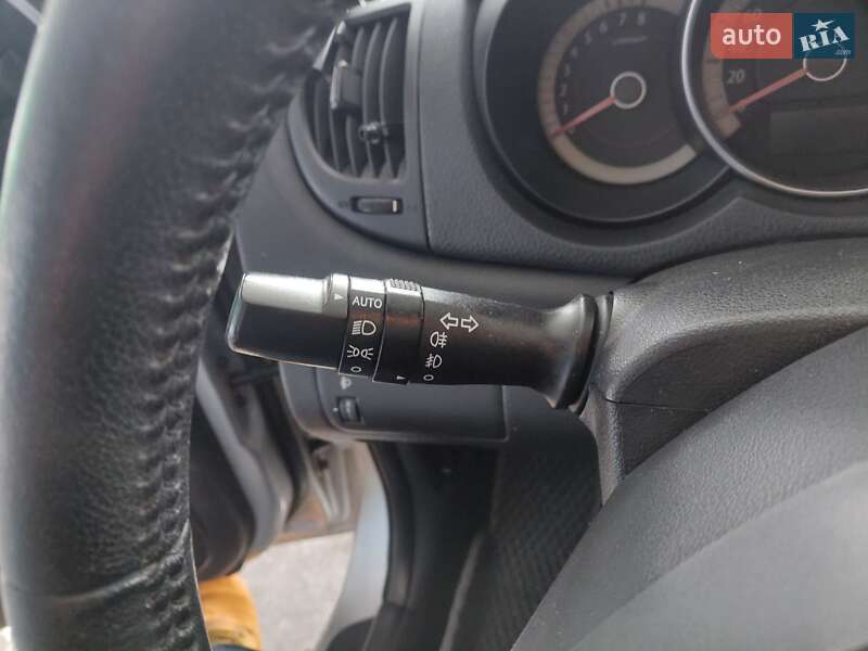 Седан Kia Cerato 2012 в Львове