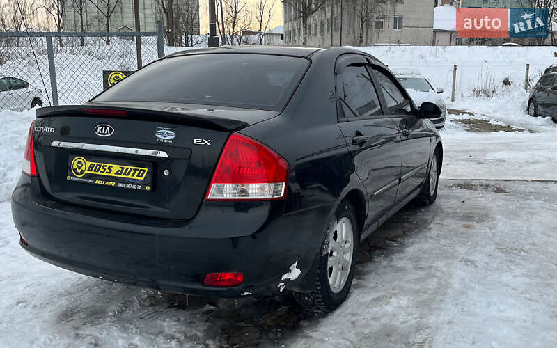 Седан Kia Cerato 2007 в Стрые