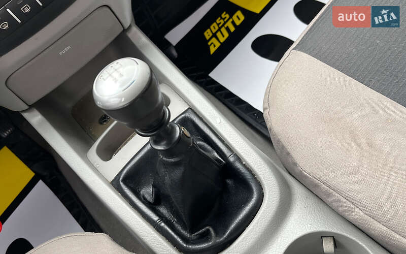 Седан Kia Cerato 2007 в Стрые