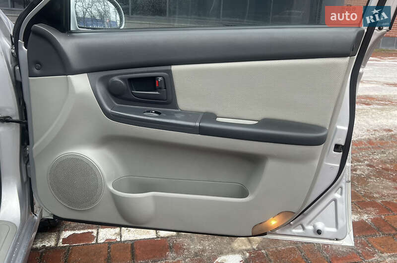 Седан Kia Cerato 2006 в Одессе фото 44 Седан Kia Cerato 2006 в Одессе