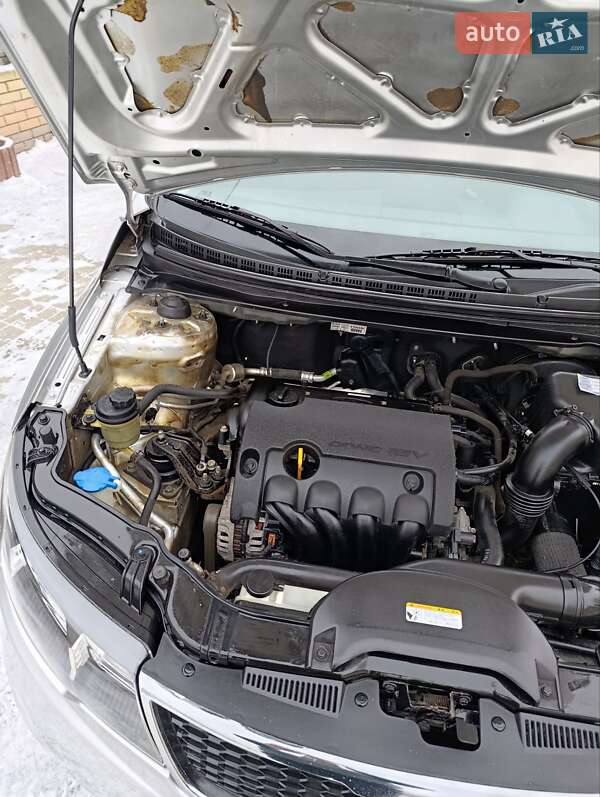 Седан Kia Cerato 2009 в Хмельнике