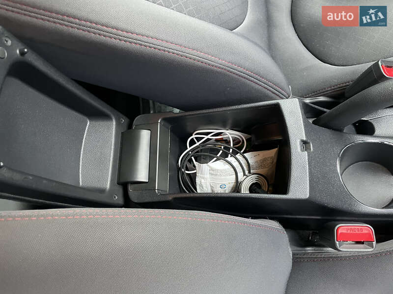 Седан Kia Cerato 2011 в Киеве фото 34 Седан Kia Cerato 2011 в Киеве