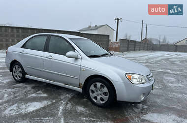Седан Kia Cerato 2005 в Первомайске
