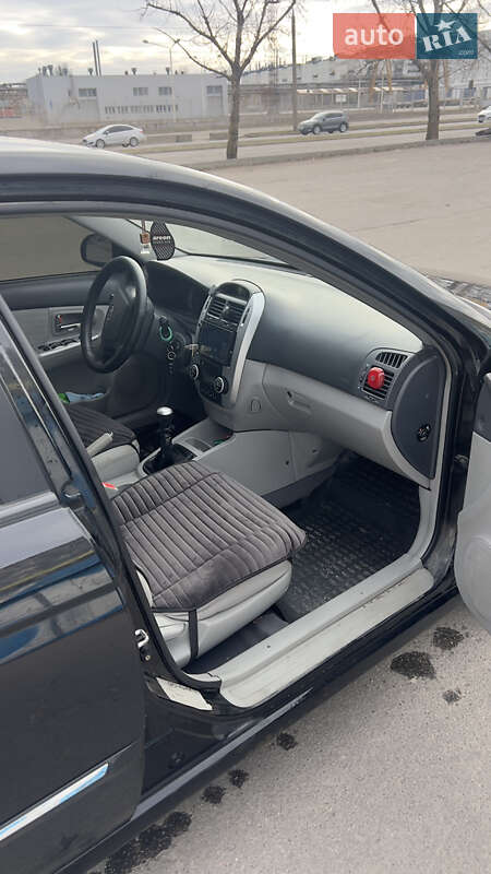 Седан Kia Cerato 2007 в Запорожье