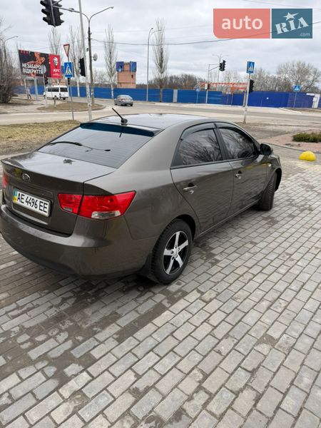Седан Kia Cerato 2009 в Каменском фото 6 Седан Kia Cerato 2009 в Каменском