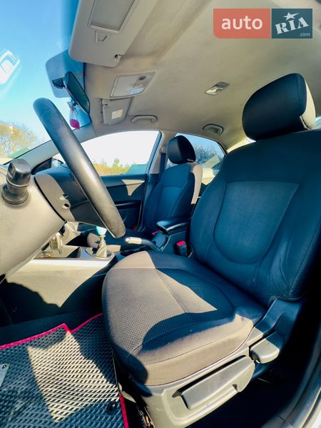 Седан Kia Cerato 2009 в Львове фото 11 Седан Kia Cerato 2009 в Львове