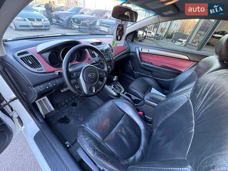 Купе Kia Cerato 2011 в Запорожье