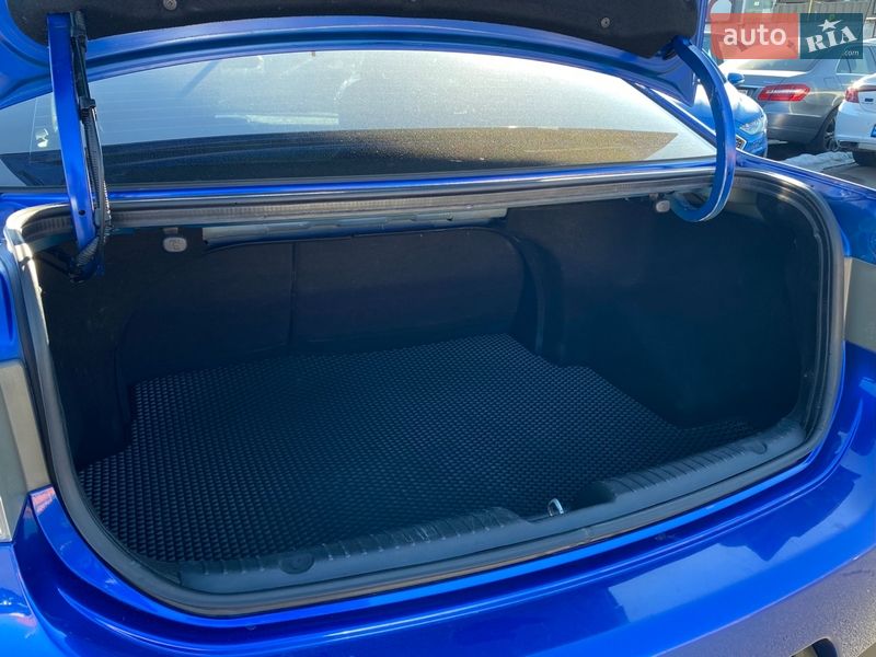 Купе Kia Cerato 2011 в Киеве