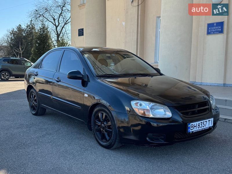 Седан Kia Cerato 2007 в Килии