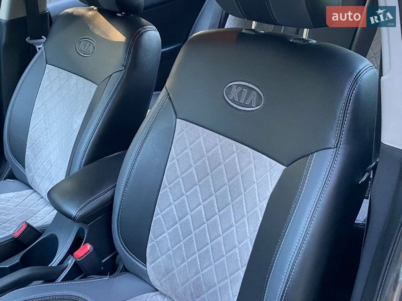 Седан Kia Cerato 2009 в Хмельницком