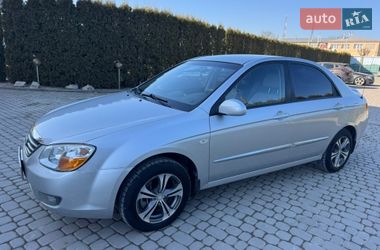 Седан Kia Cerato 2008 в Новій Ушиці