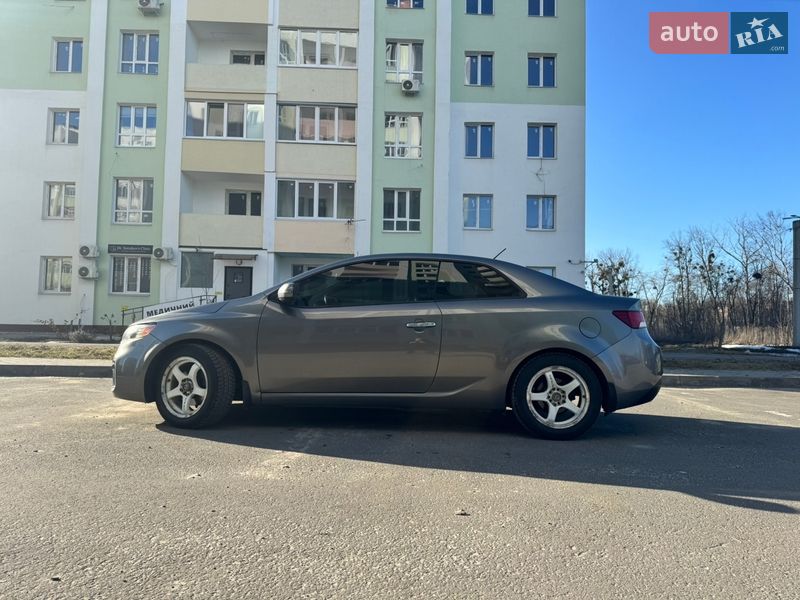 Купе Kia Cerato 2012 в Харькове