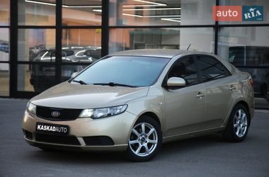 Седан Kia Cerato 2009 в Харькове