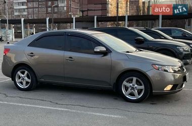 Седан Kia Cerato 2009 в Дніпрі