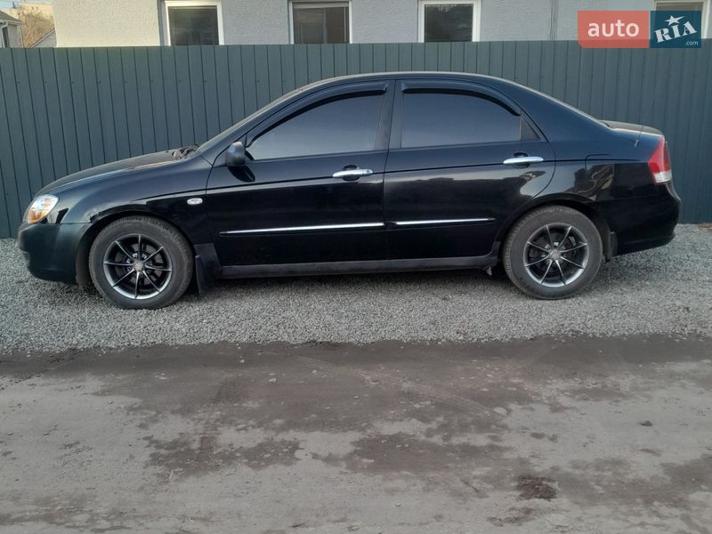 Седан Kia Cerato 2007 в Сумах