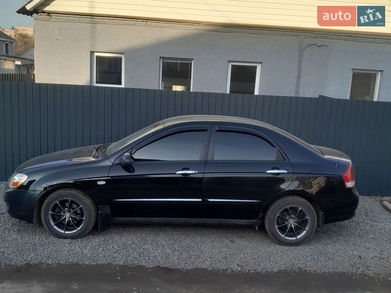 Седан Kia Cerato 2007 в Сумах