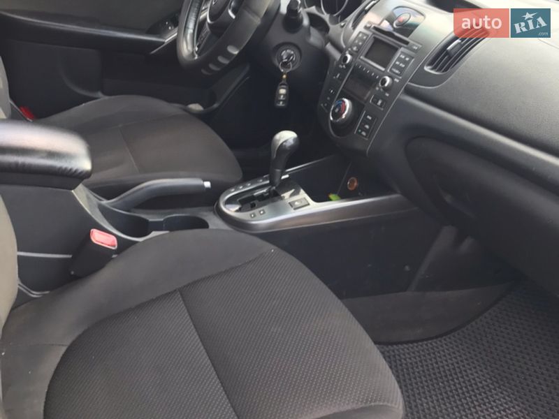 Седан Kia Cerato 2010 в Белой Церкви фото 13 Седан Kia Cerato 2010 в Белой Церкви