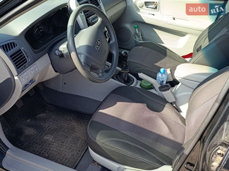 Седан Kia Cerato 2008 в Олександрії