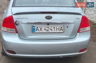 Седан Kia Cerato 2007 в Зміїві