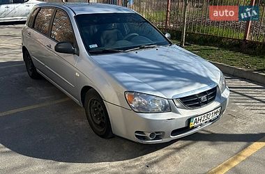 Хэтчбек Kia Cerato 2005 в Софиевской Борщаговке
