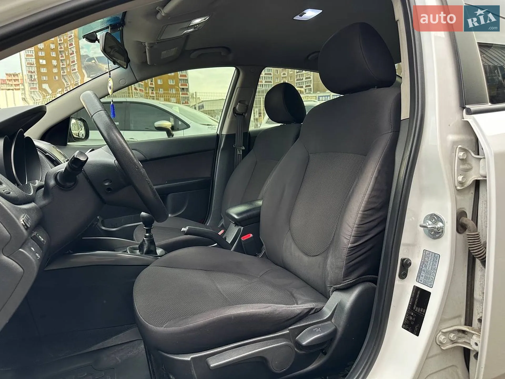 2012 Kia Cerato - мініатюра 9