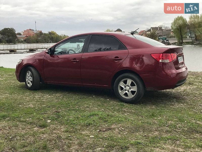 Седан Kia Cerato 2010 в Белой Церкви