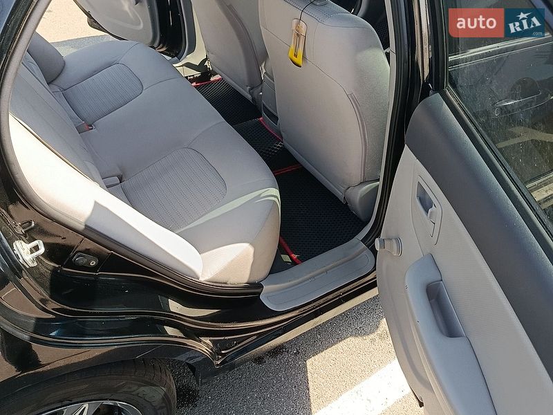 Седан Kia Cerato 2008 в Вышгороде