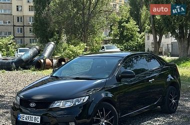 Купе Kia Cerato 2011 в Дніпрі