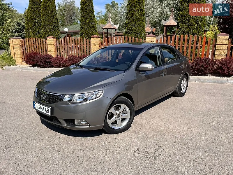 Kia Cerato 2012 VIN KNAFU411AC5960380 фото оголошення 2 з 42