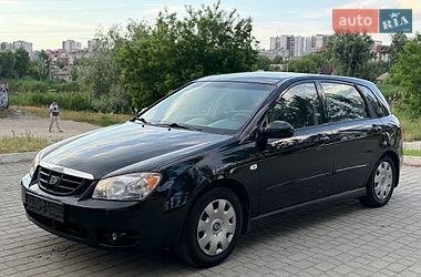 Хетчбек Kia Cerato 2006 в Дніпрі