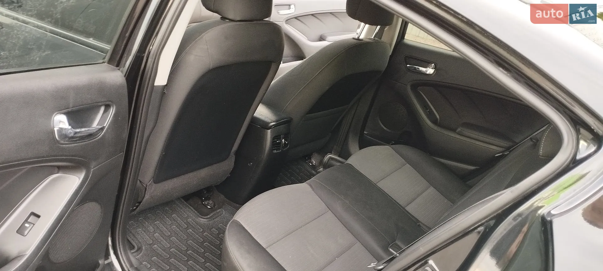 2013 Kia Cerato - мініатюра 8