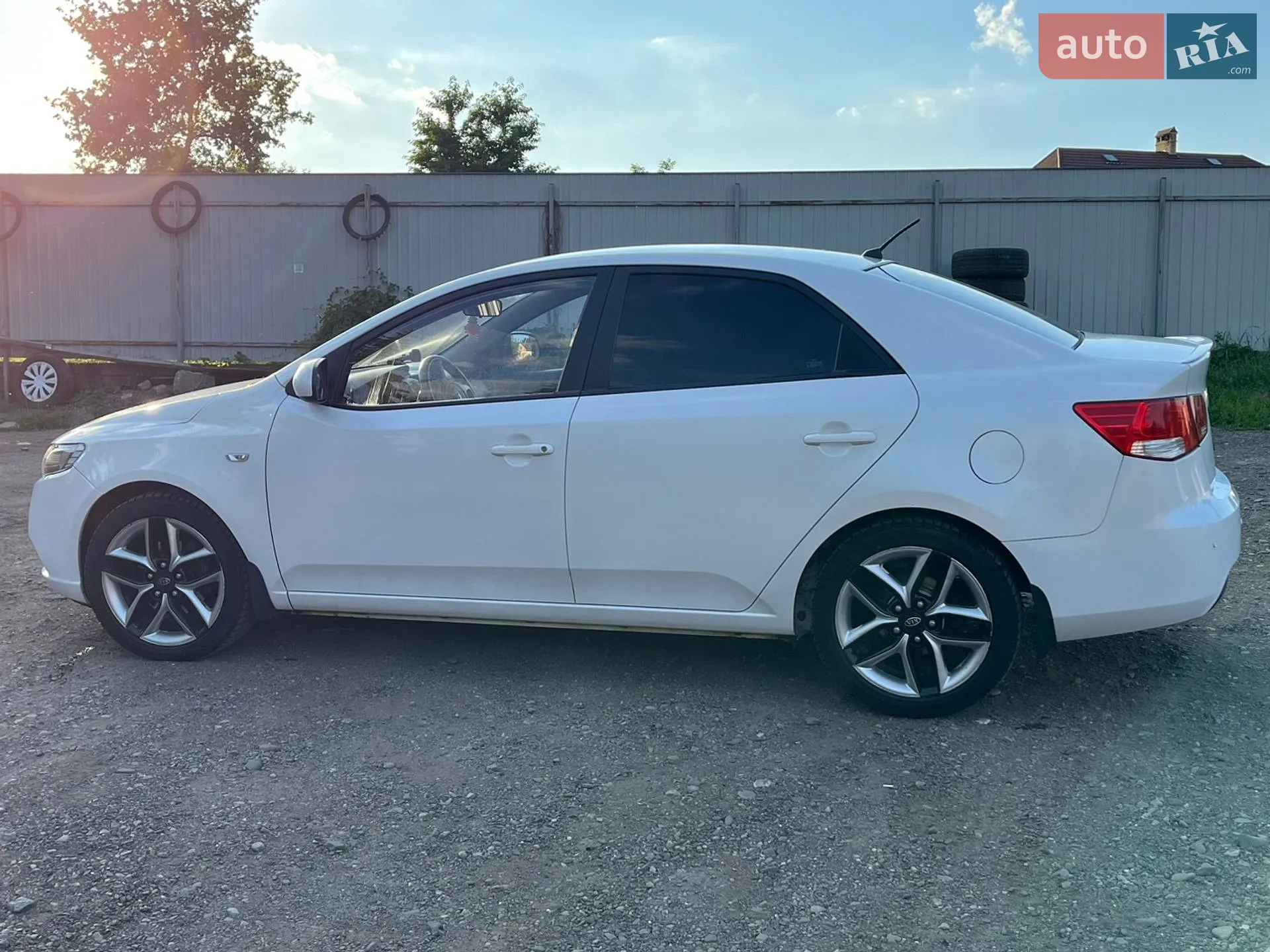 2011 Kia Cerato - мініатюра 3