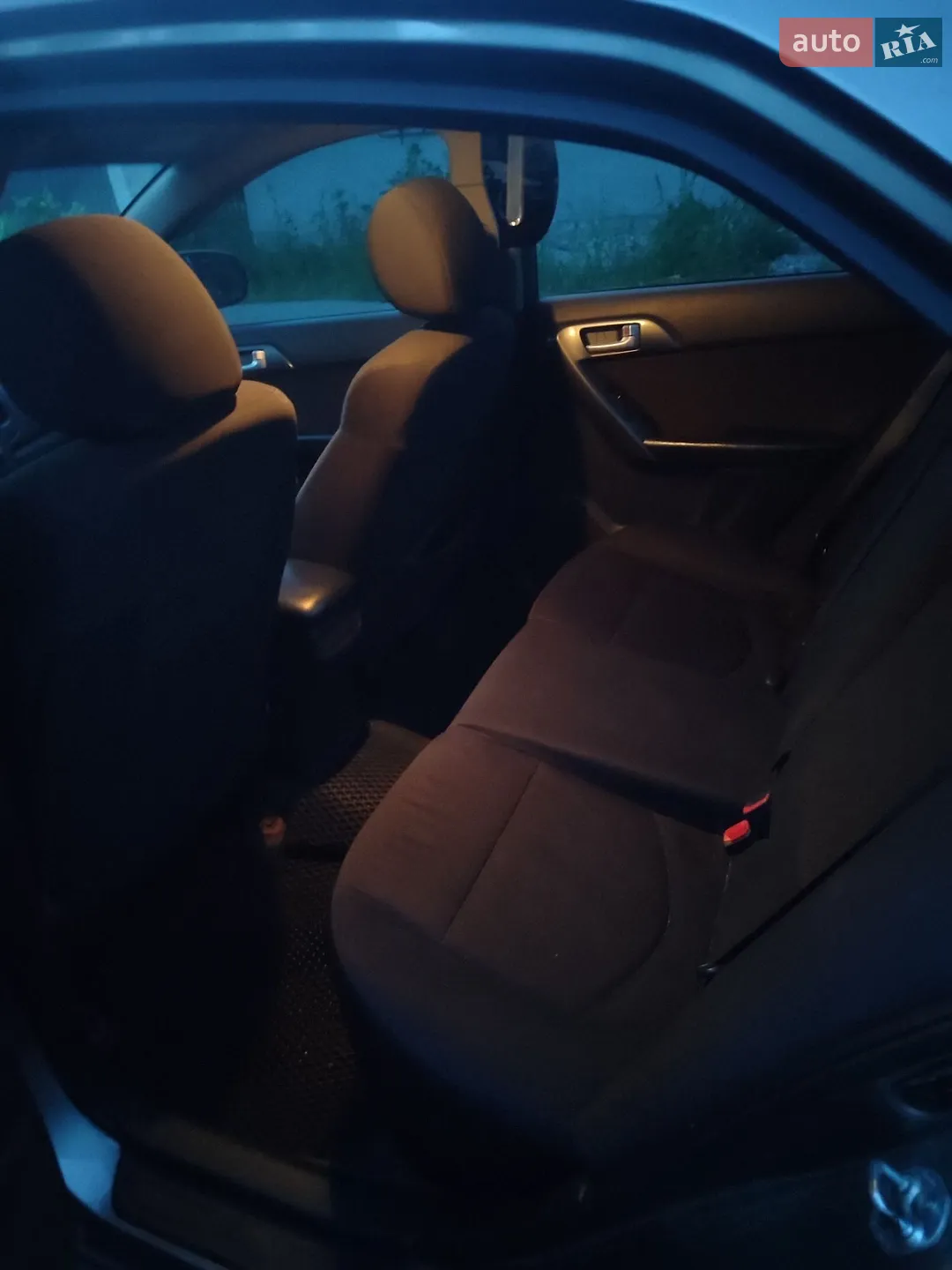 2010 Kia Cerato - мініатюра 5