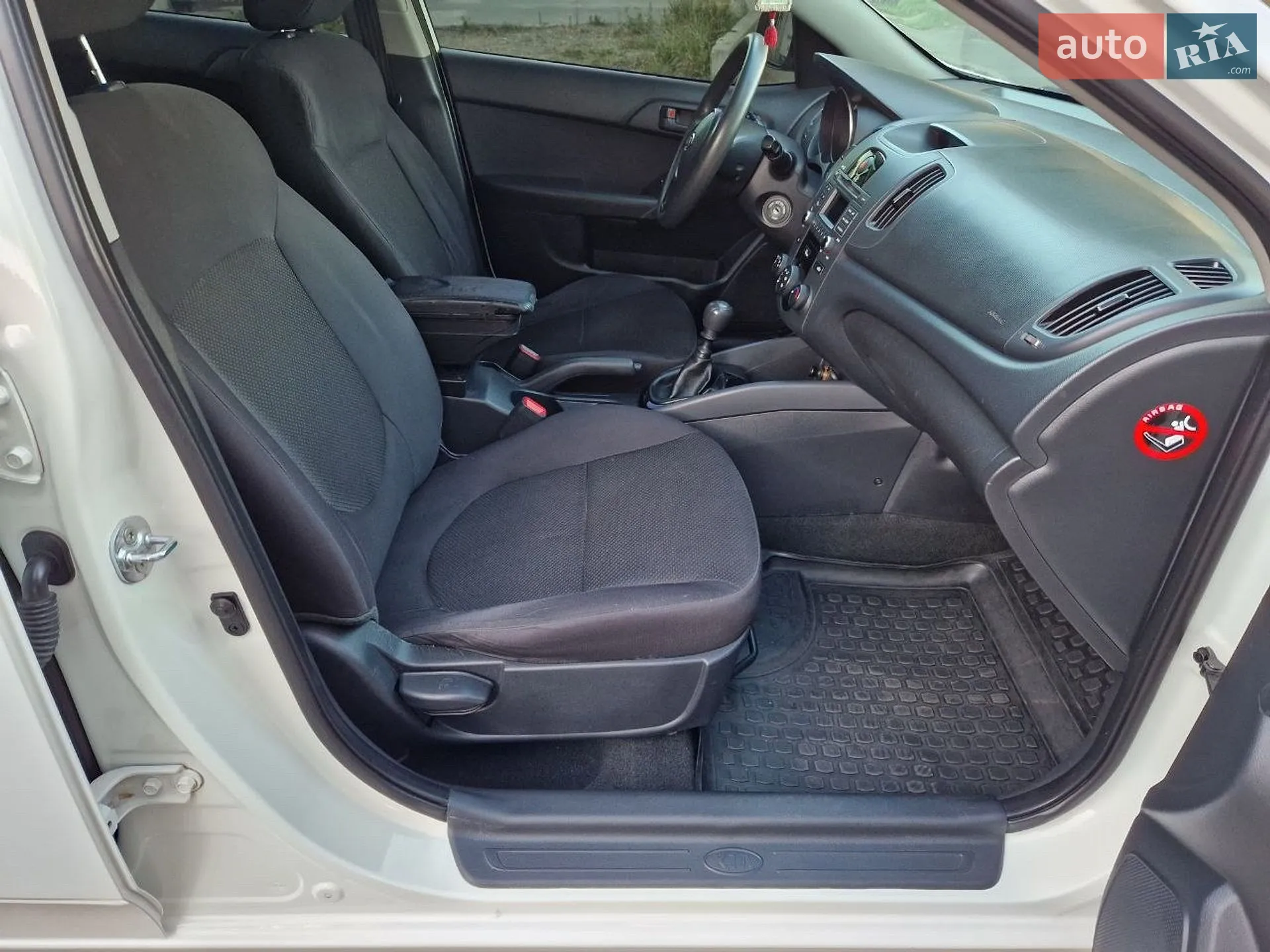 2012 Kia Cerato - мініатюра 29