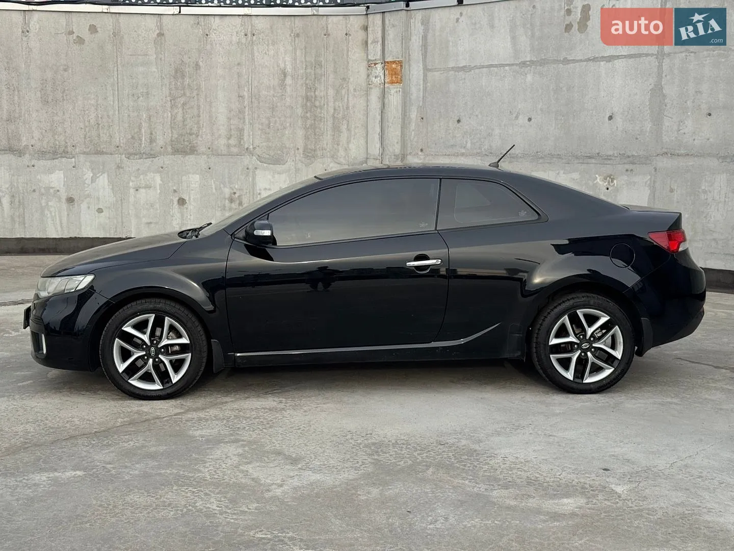 2010 Kia Cerato - мініатюра 3
