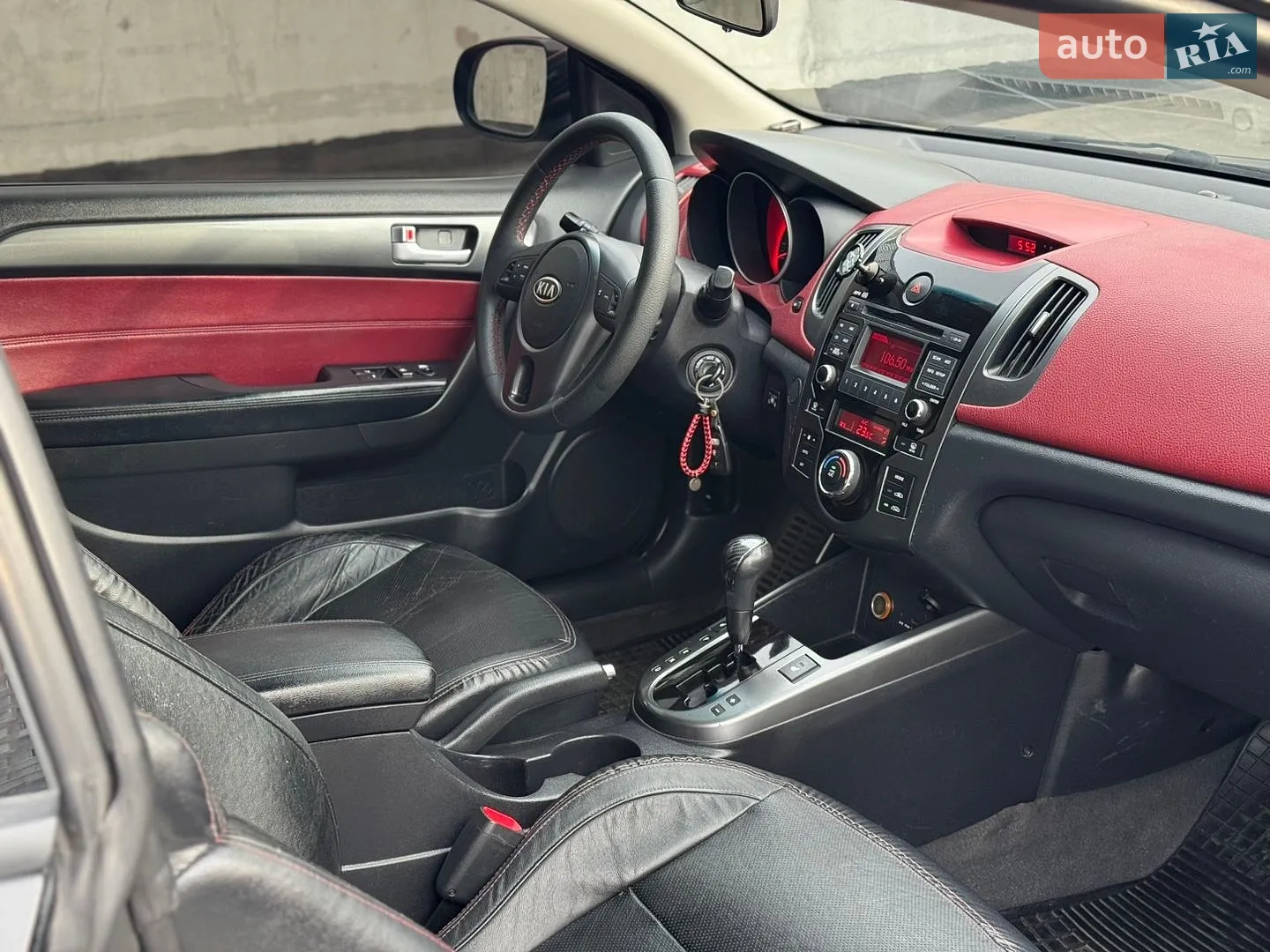 2010 Kia Cerato - мініатюра 9