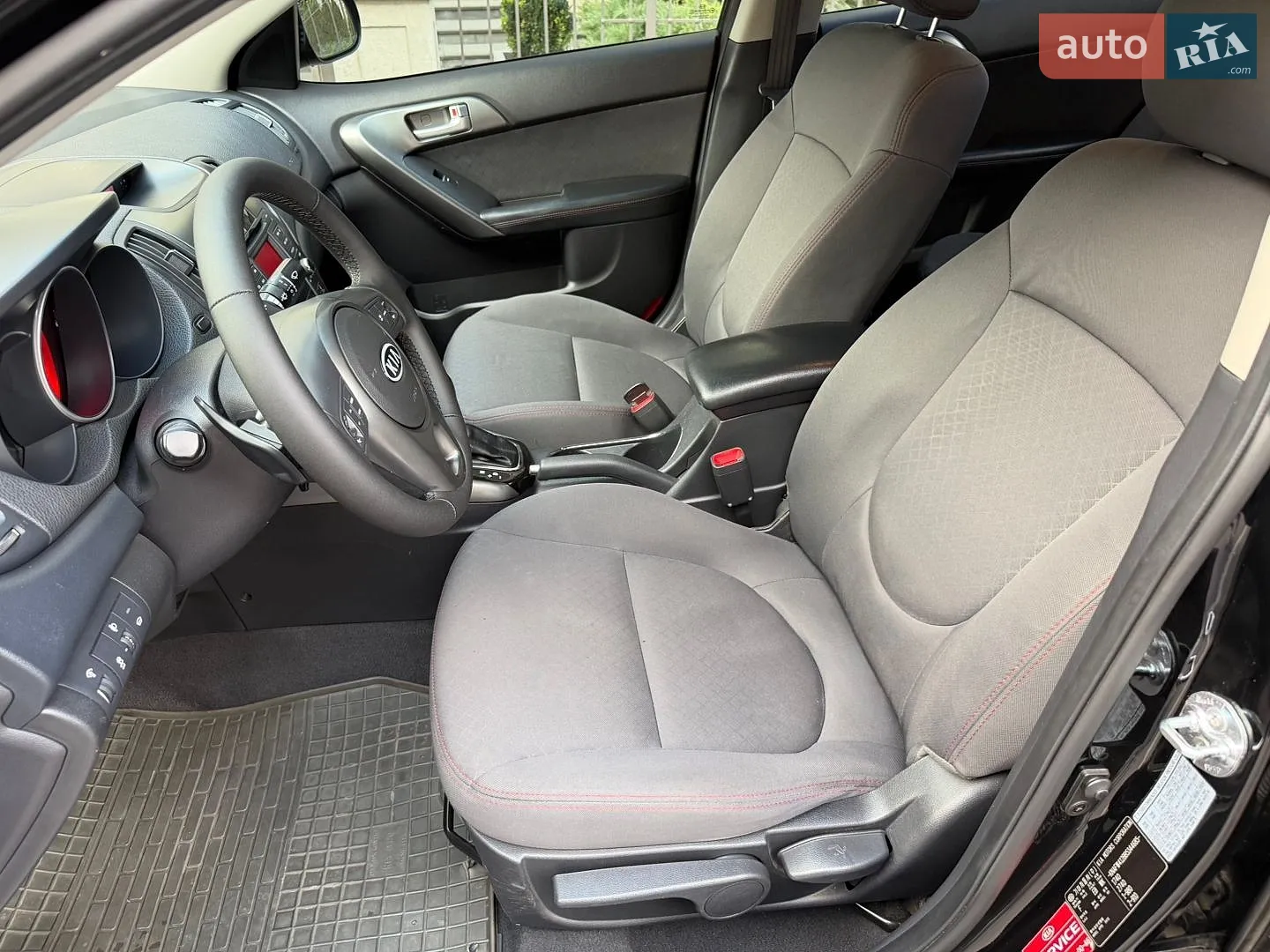 2011 Kia Cerato - мініатюра 21