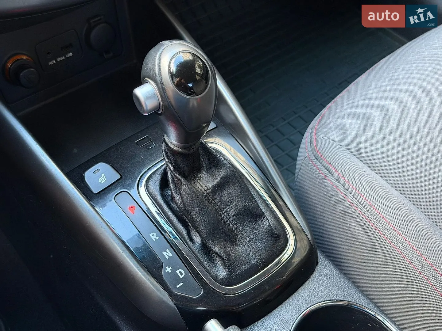 2011 Kia Cerato - мініатюра 32