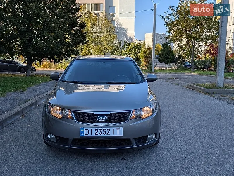 Kia Cerato 2011