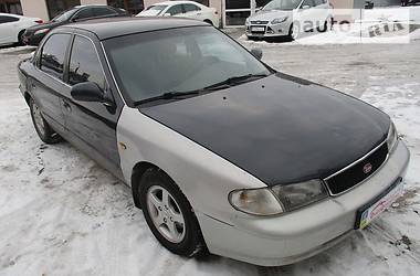 Седан Kia Clarus 1997 в Николаеве